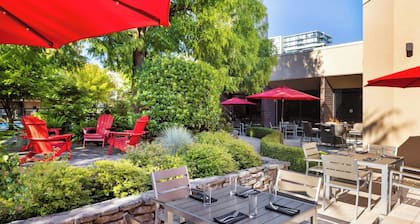 Sheraton Vancouver Airport Hotel