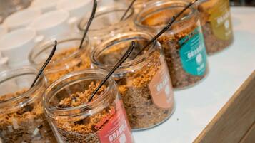 Desayuno buffet todos los días (con cargo)