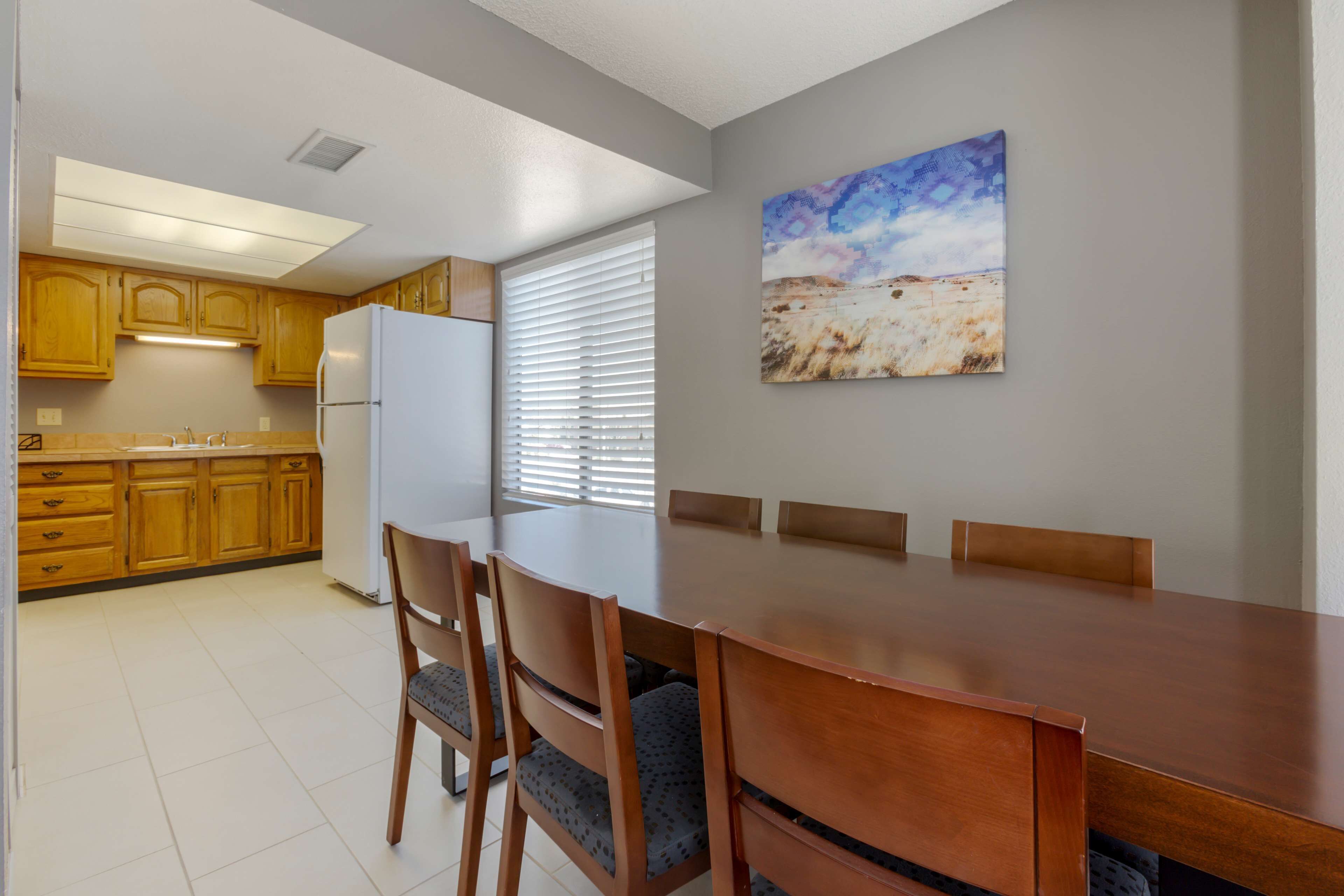 suite, multiple beds, non smoking, kitchen (living room, full kitchen) | desk, laptop workspace, iron/ironing board, free cots/infant beds