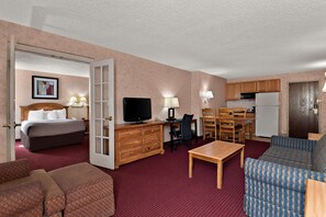 Suite, Non Smoking | Iron/ironing board, free cribs/infant beds, rollaway beds, free WiFi