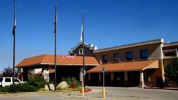 Fachada de la propiedad