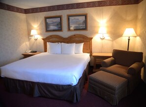 Suite, Non Smoking | Iron/ironing board, free cribs/infant beds, rollaway beds, free WiFi