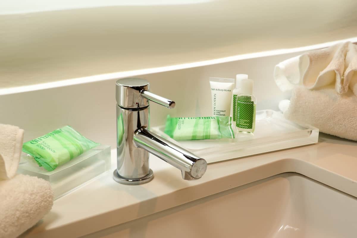 Standardzimmer, 1 King-Bett, barrierefrei (Mobility Accessible) | Zimmerausstattung