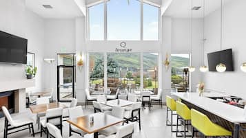 Bar (in der Unterkunft)