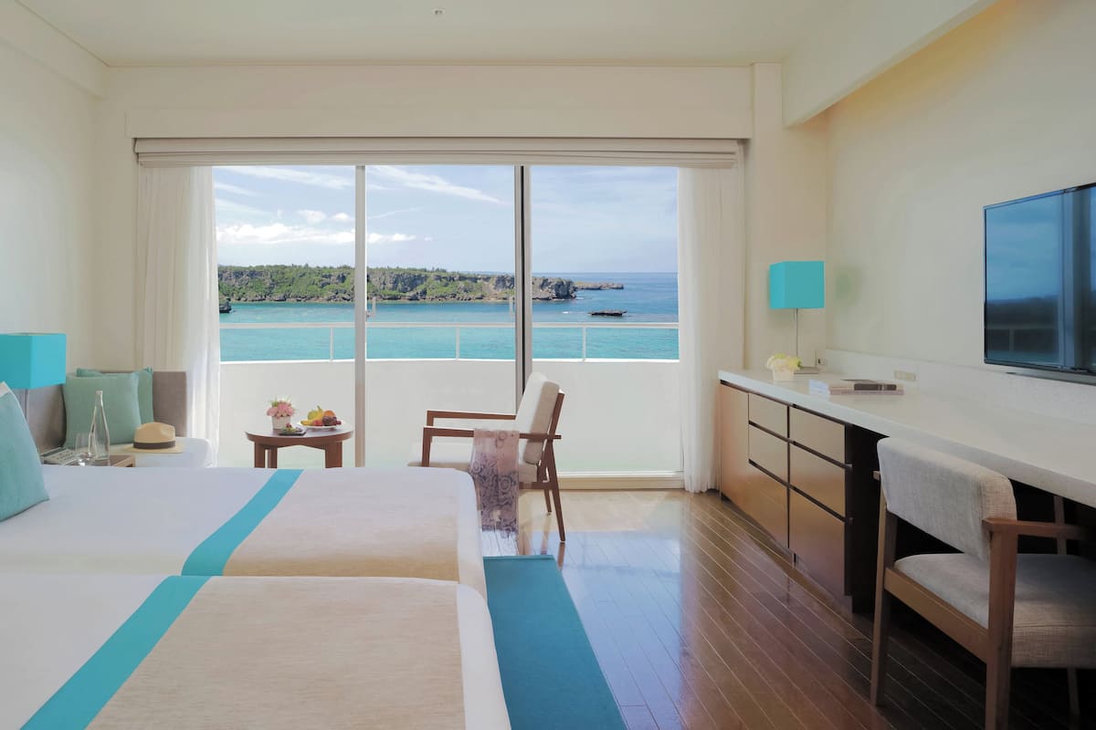 Classic Room, 2 Katil Bujang (Single), Akses Club Lounge, Beach View (Top Floor) | Bar mini, peti besi dalam bilik, meja, ruang kerja komputer riba 