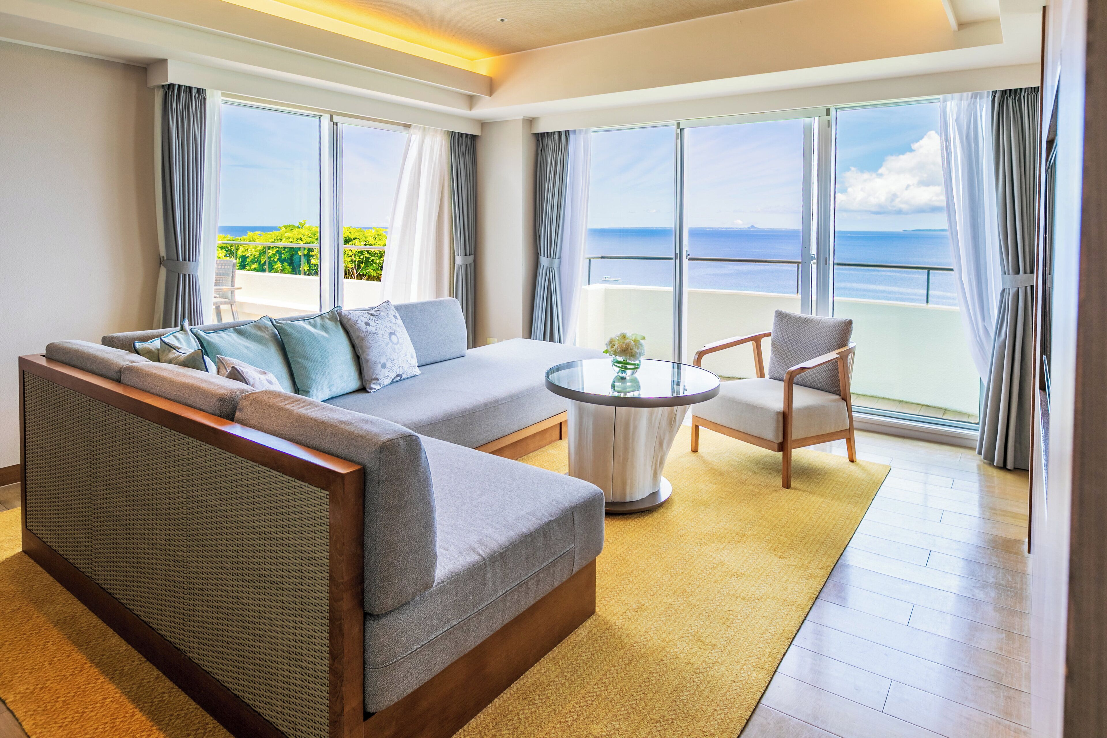 42-inch led tv with satellite channels, tv