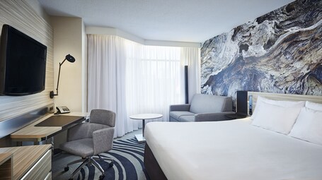 Novotel Toronto North York - Image 2