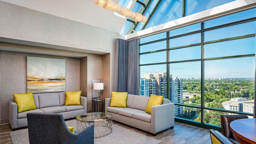 Novotel Toronto North York