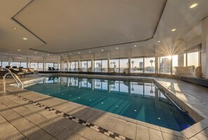 Indoor pool - Clayton Hotel Düsseldorf City Centre (Düsseldorf)