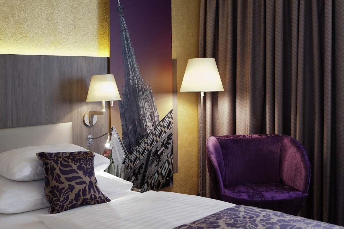 Habitación estándar, 1 cama individual | Ropa de cama hipoalergénica y minibar