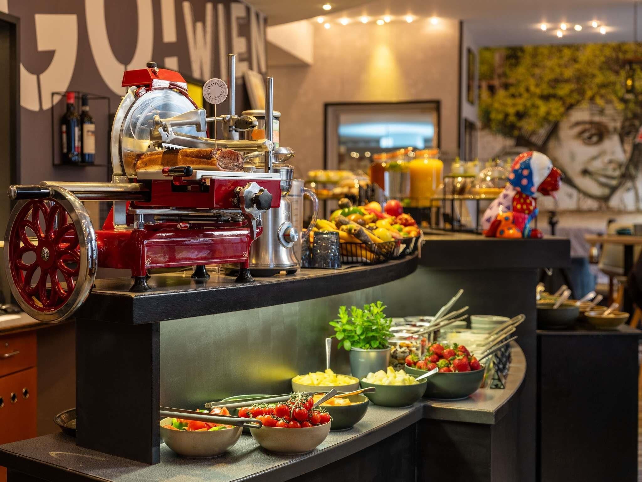 Daily buffet breakfast for a fee