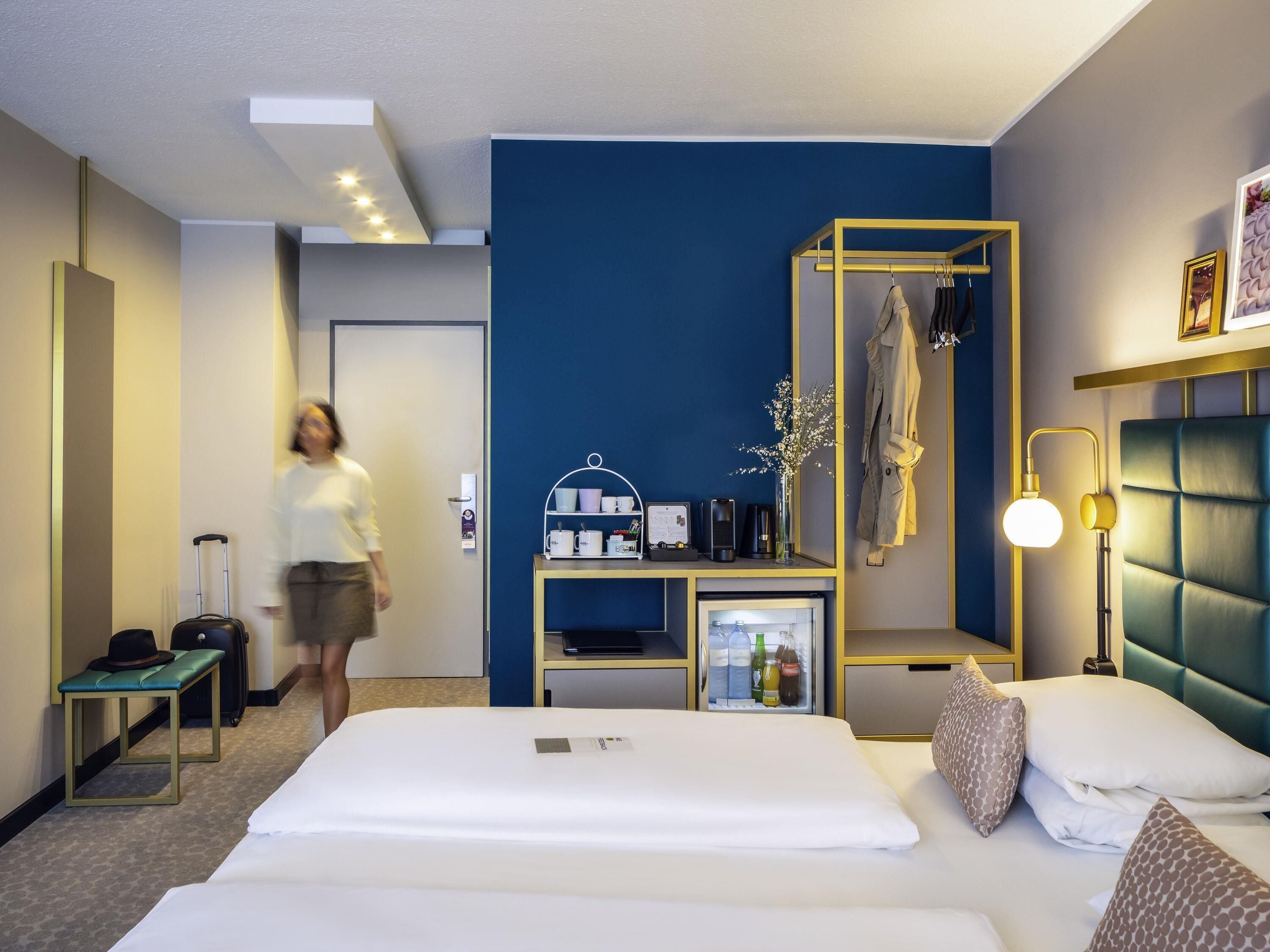 Privilege, Double Room, 1 Queen Bed | Hypo-allergenic bedding, minibar, in-room safe, desk