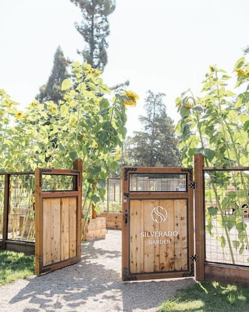 Garden. Silverado Resort