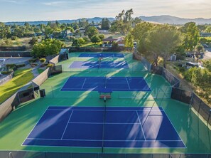 Tennis court