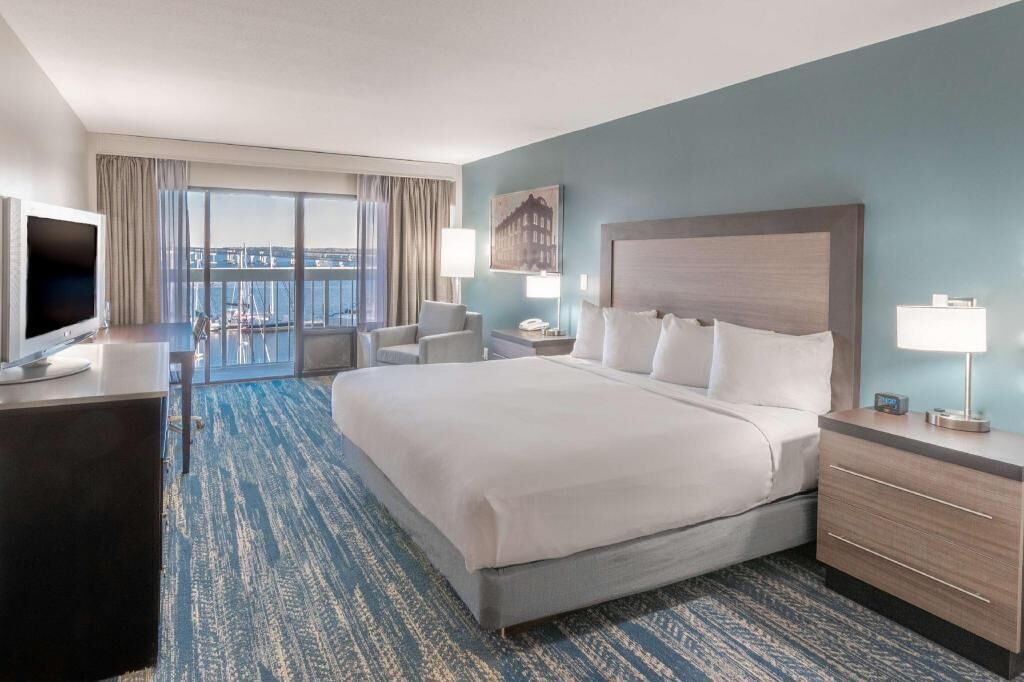 Premium bedding, down duvets, pillow-top beds, in-room safe