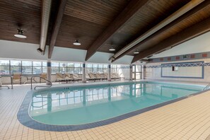 Una piscina techada