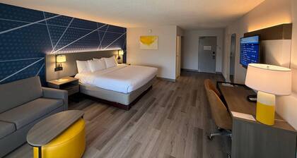 Comfort Inn & Suites Danbury-Bethel