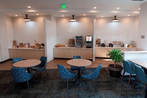 Free buffet breakfast