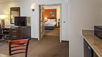 Suite, Multiple Beds, Non Smoking