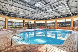 Una piscina techada