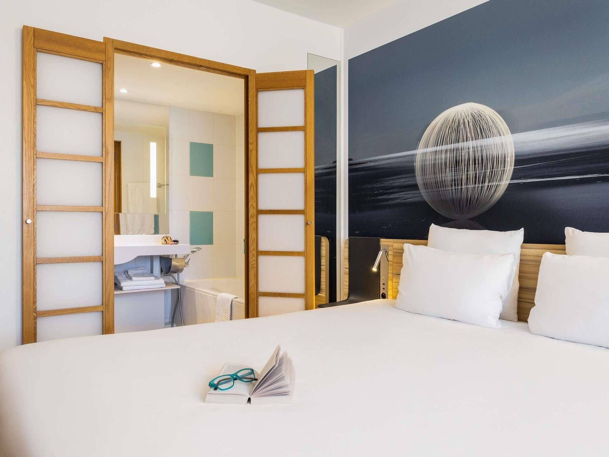 In-room safe, blackout curtains, soundproofing, iron/ironing board