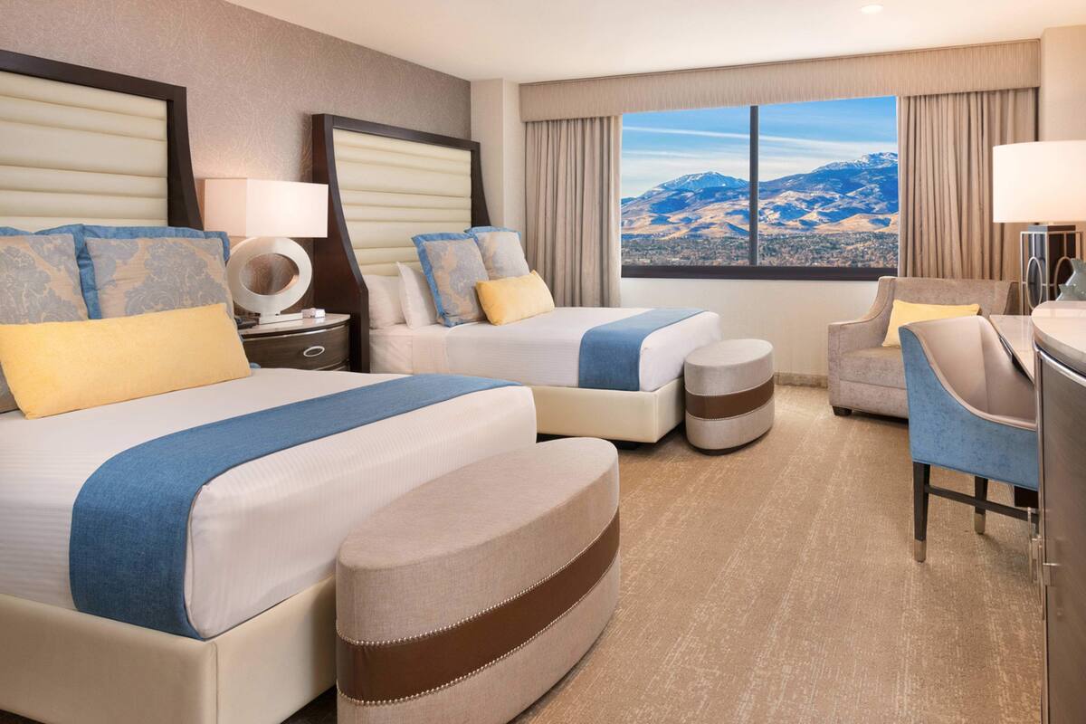 Ropa de cama de alta calidad y camas con pillow-top 