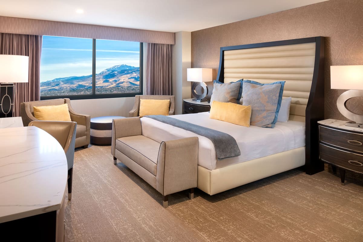 1 bedroom, premium bedding, pillow-top beds, in-room safe