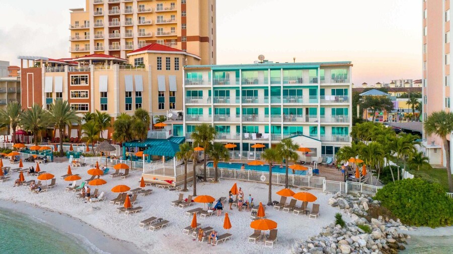 Dolphin Sands Clearwater Beach, an Ascend Collection Hotel
