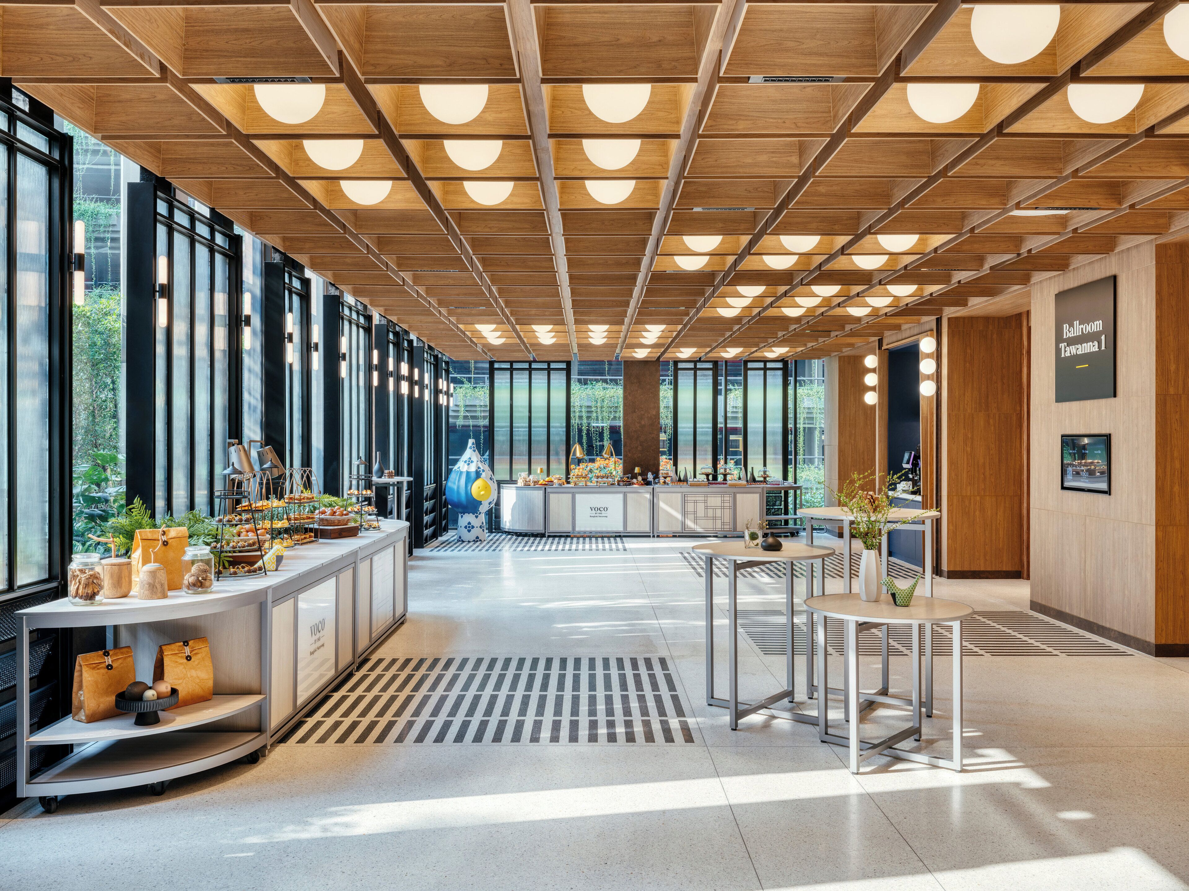 Photo - voco Bangkok Surawong by IHG