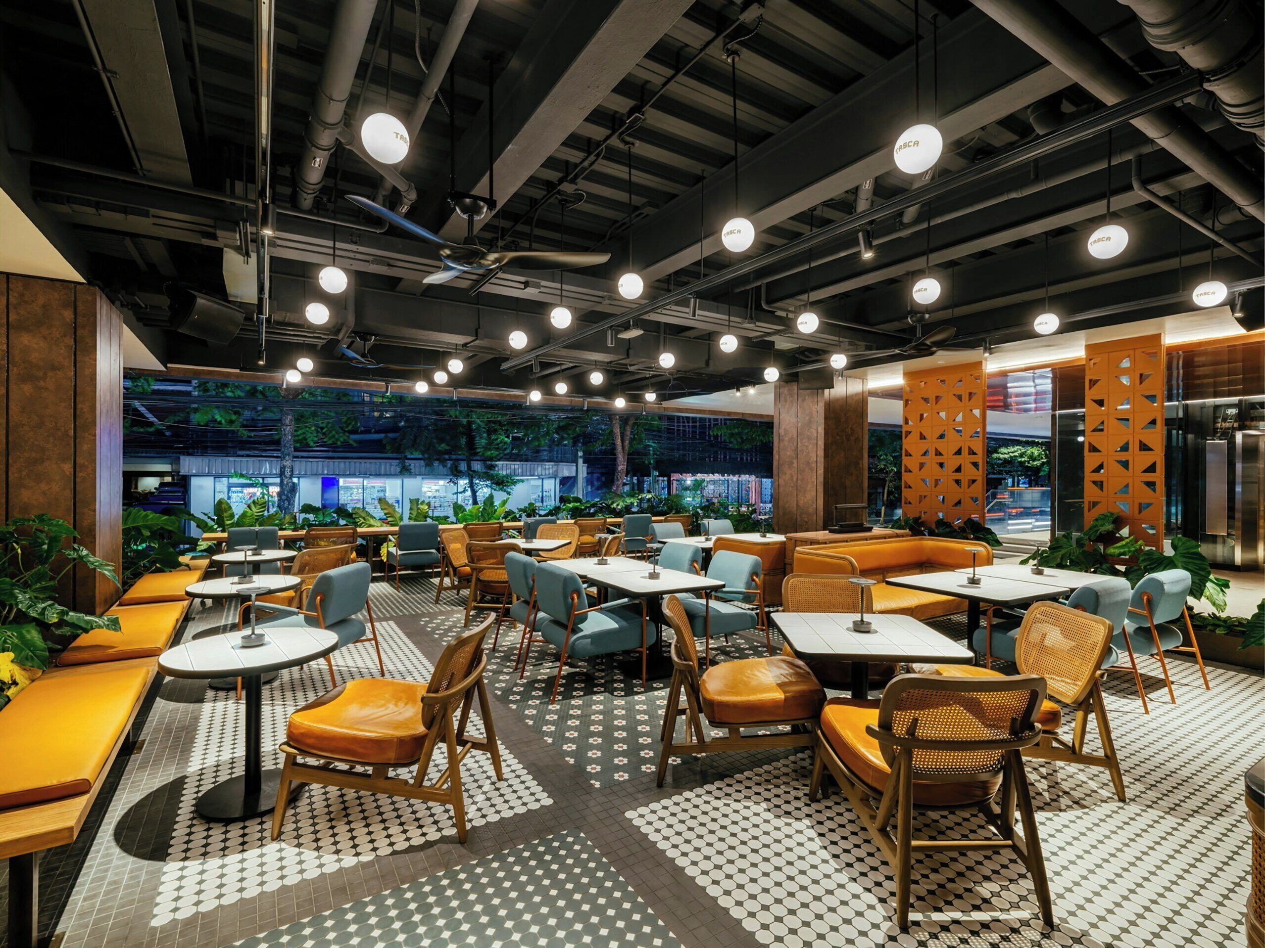 Photo - voco Bangkok Surawong by IHG