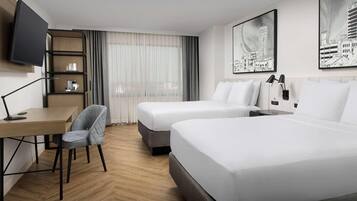 Premium bedding, in-room safe, desk, laptop workspace