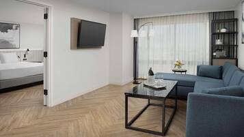 Presidential-Suite, 1 King-Bett, Nichtraucher, Stadtblick | Hochwertige Bettwaren, Zimmersafe, Schreibtisch