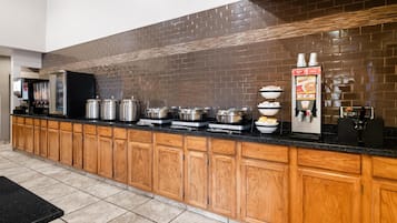 Free daily buffet breakfast