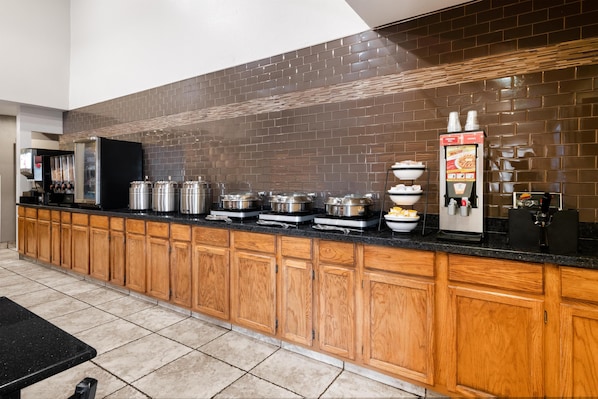 Free daily buffet breakfast