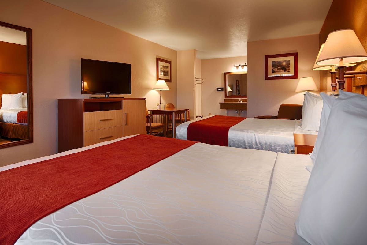 1 bedroom, iron/ironing board, rollaway beds, free wifi