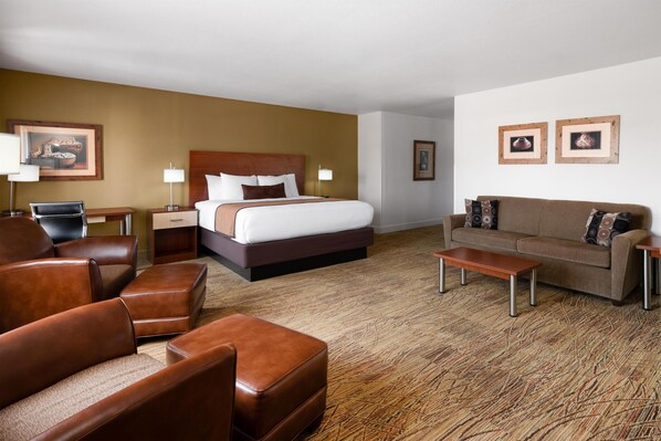 Suite, 1 King Bed, Non Smoking, Microwave | 1 bedroom, iron/ironing board, rollaway beds, free WiFi