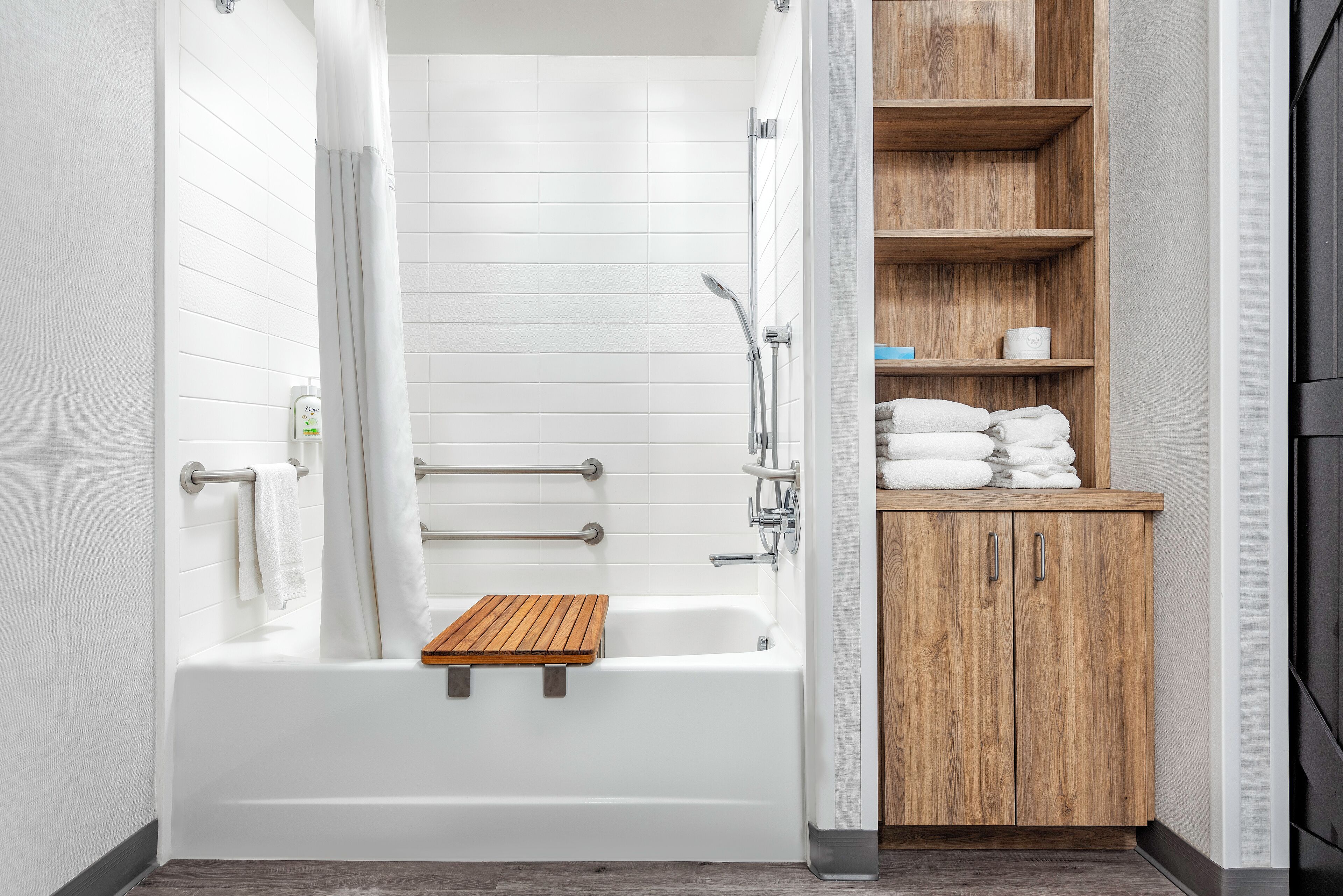 Foto - Ramada by Wyndham Santa Barbara