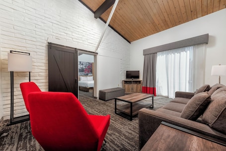 Suite, 1 Bedroom, Non Smoking (2 Queen Beds) | Living area | 50-inch LED TV with digital channels, Netflix, streaming services. Ramada by Wyndham Santa Barbara