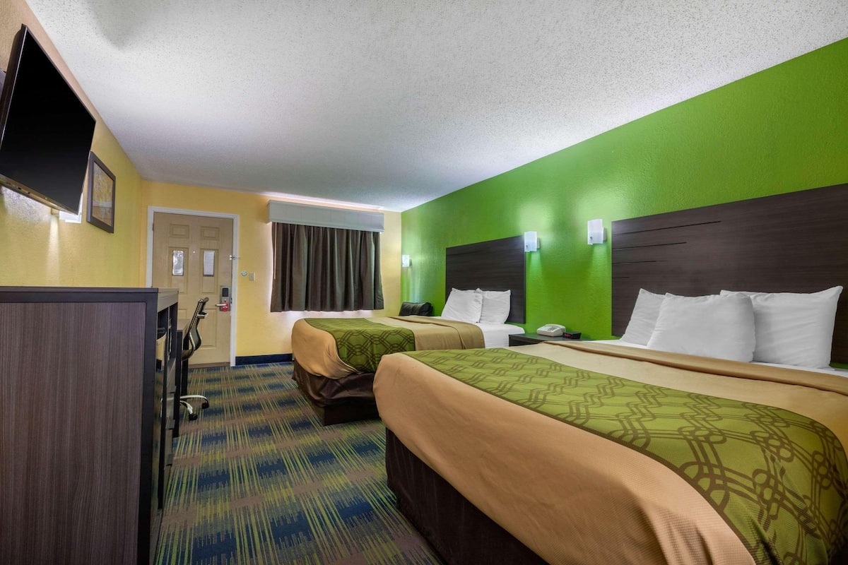 Memory foam beds, desk, soundproofing, iron/ironing board