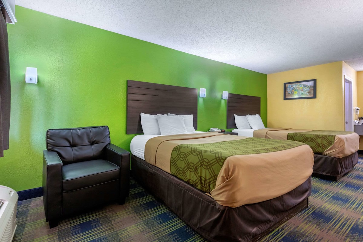 Memory foam beds, desk, soundproofing, iron/ironing board