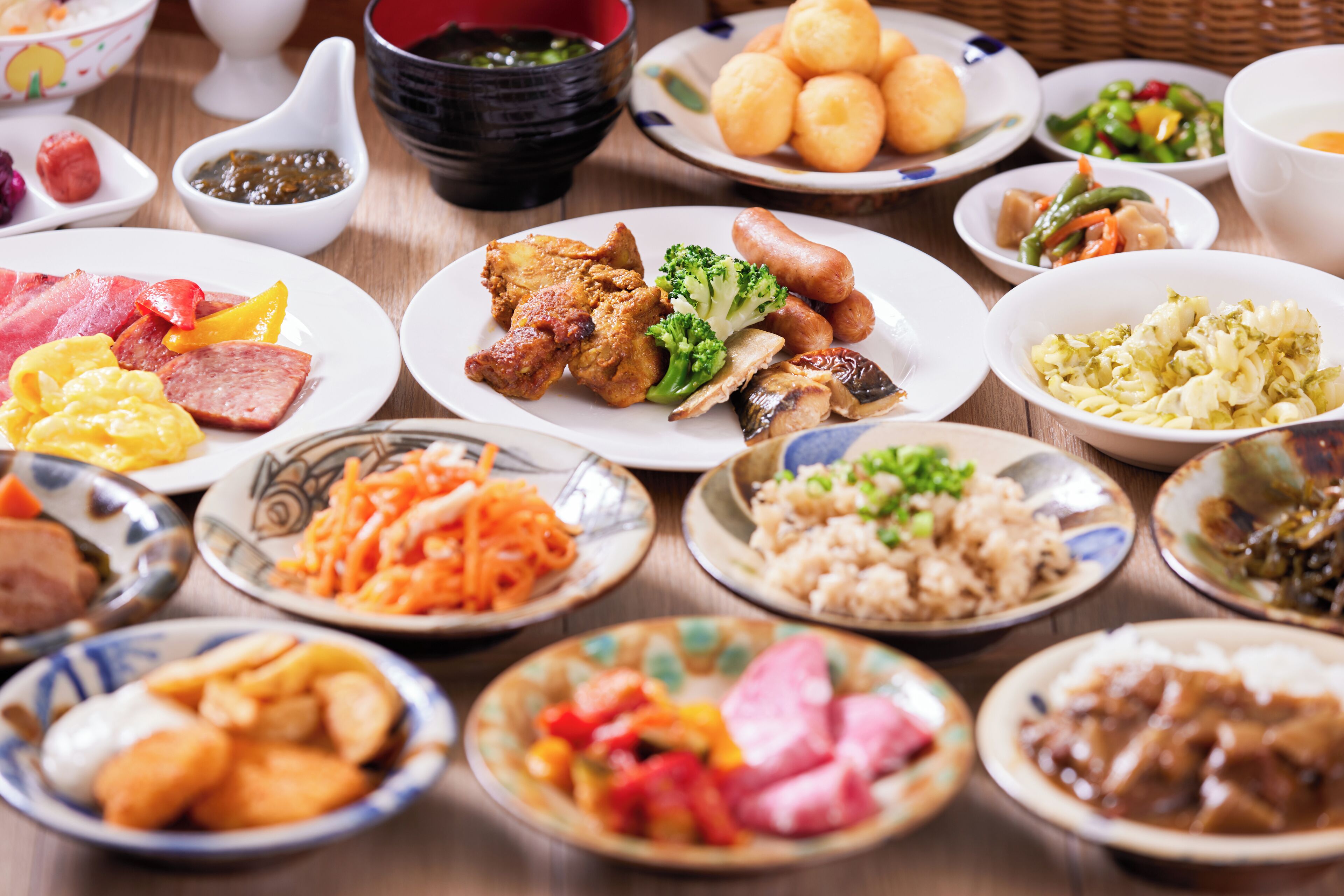 朝食ビュッフェ