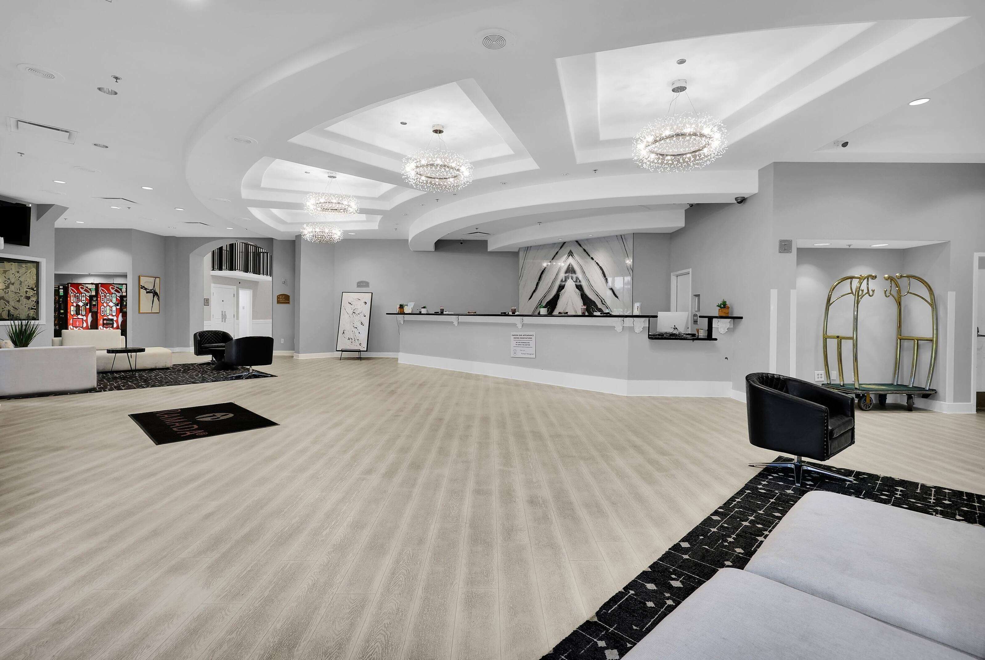 Photo - Ramada by Wyndham Jacksonville I-95 by Butler Blvd