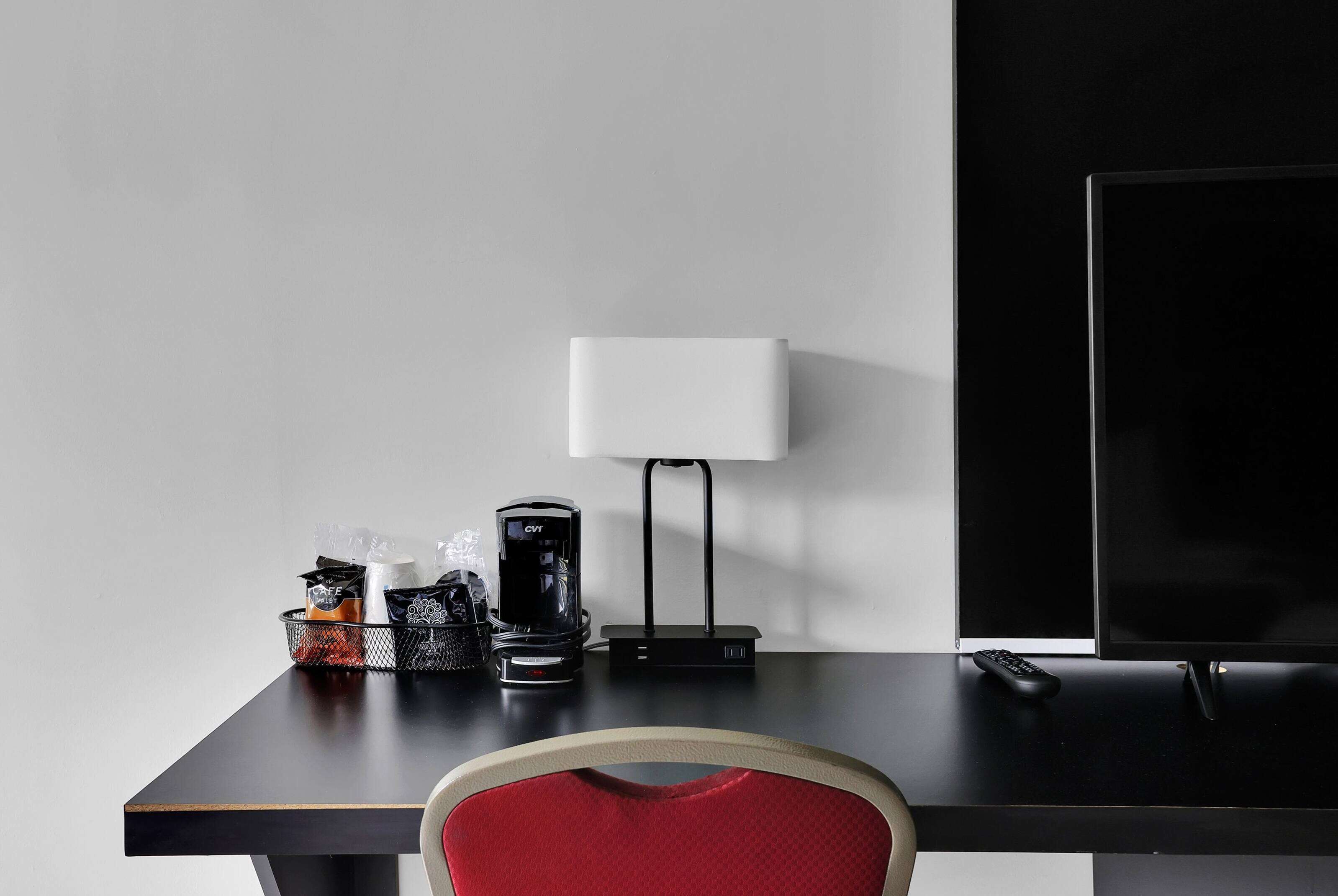 Photo - Ramada by Wyndham Jacksonville I-95 by Butler Blvd