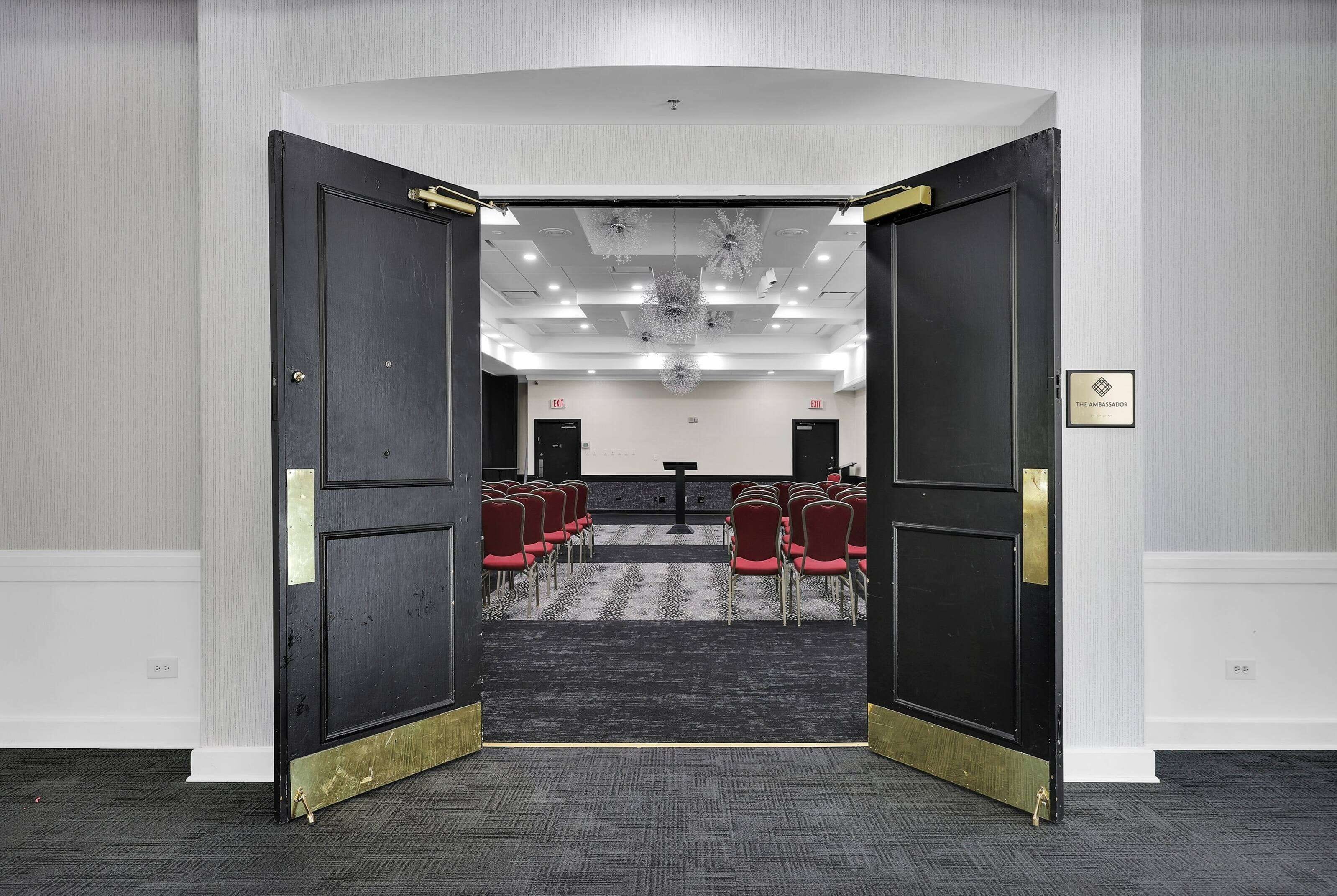 Photo - Ramada by Wyndham Jacksonville I-95 by Butler Blvd