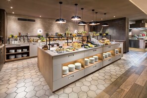 Daily buffet breakfast (EUR 20 per person)