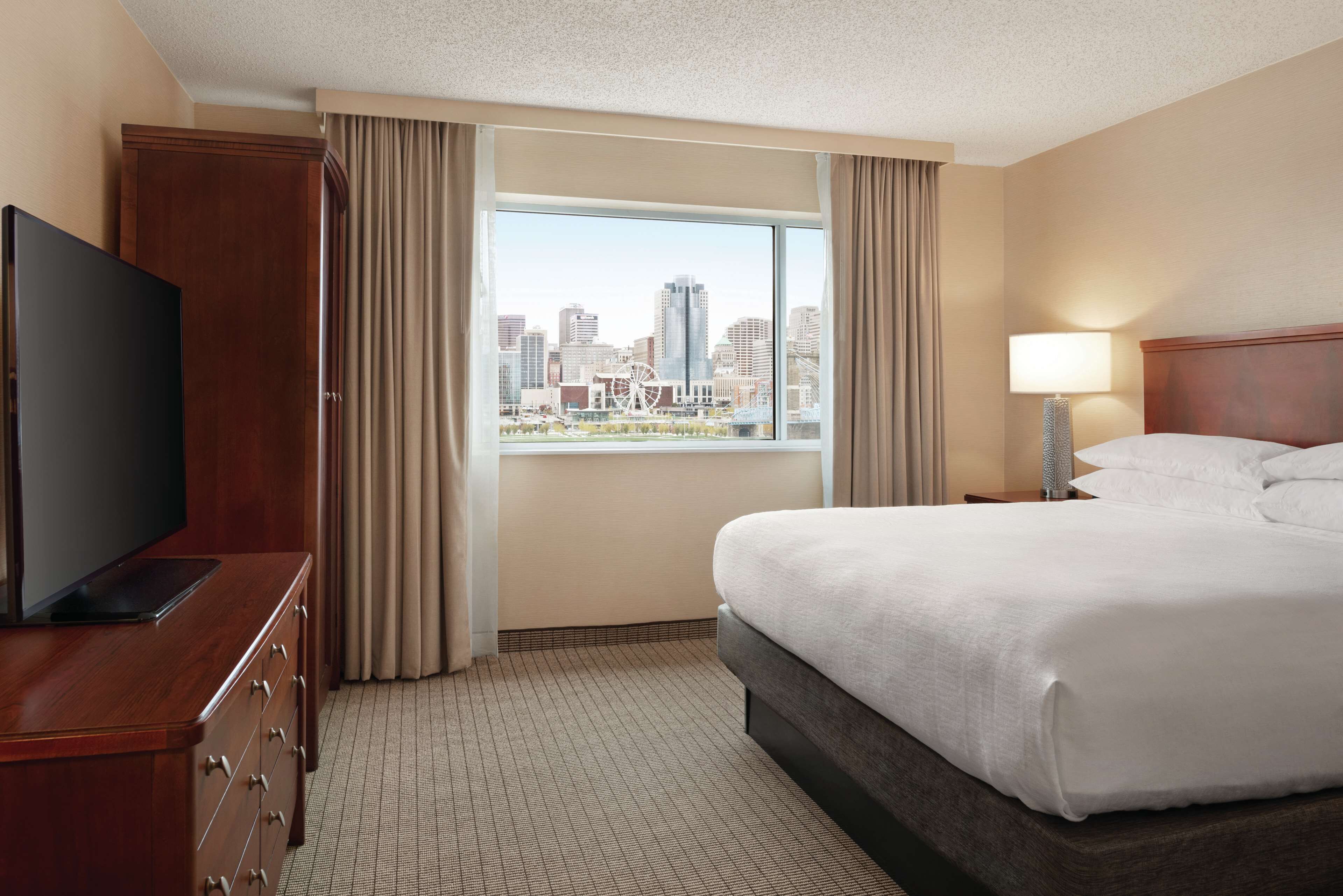 Photo - Embassy Suites Cincinnati - RiverCenter