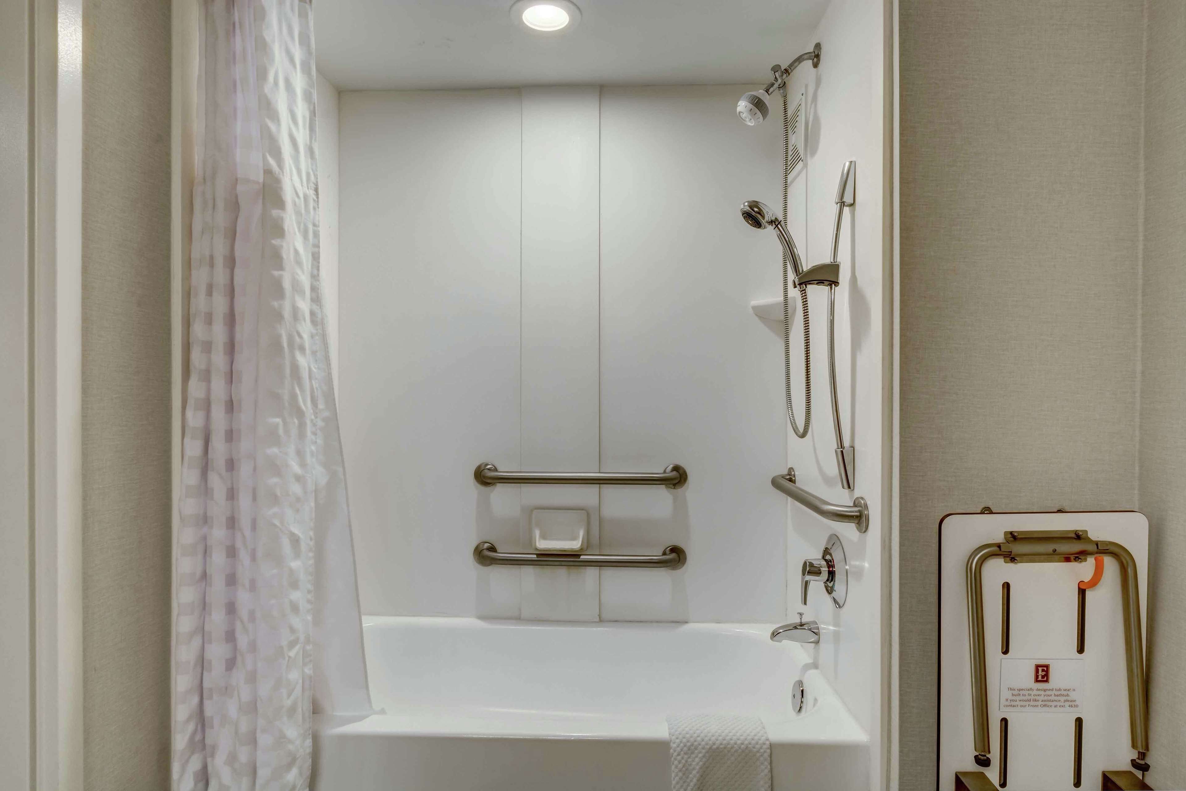 Photo - Embassy Suites Cincinnati - RiverCenter