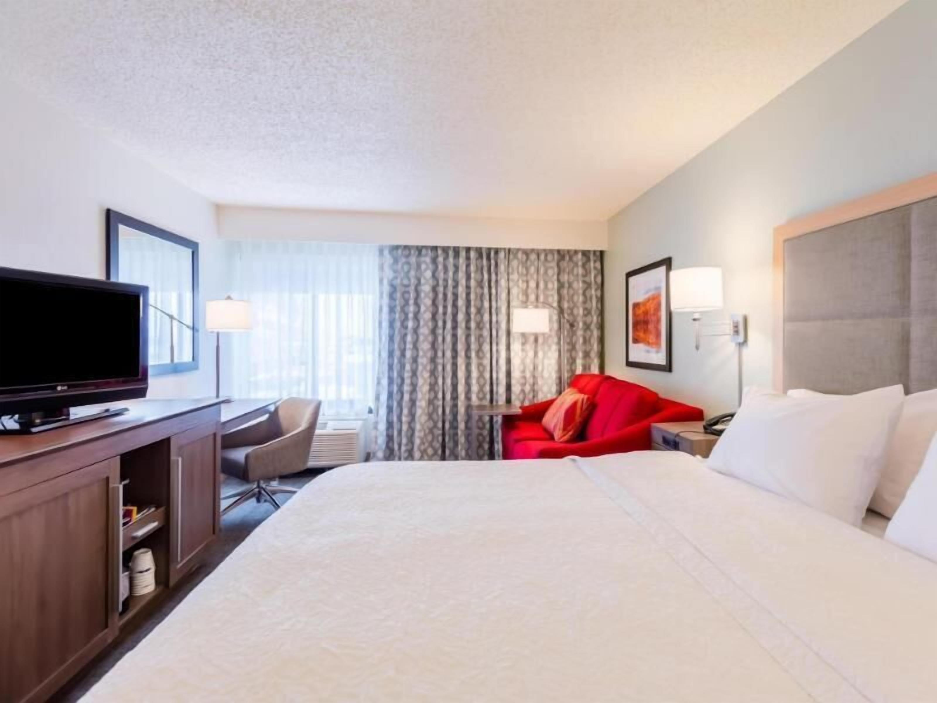In-room safe, laptop workspace, blackout curtains, iron/ironing board