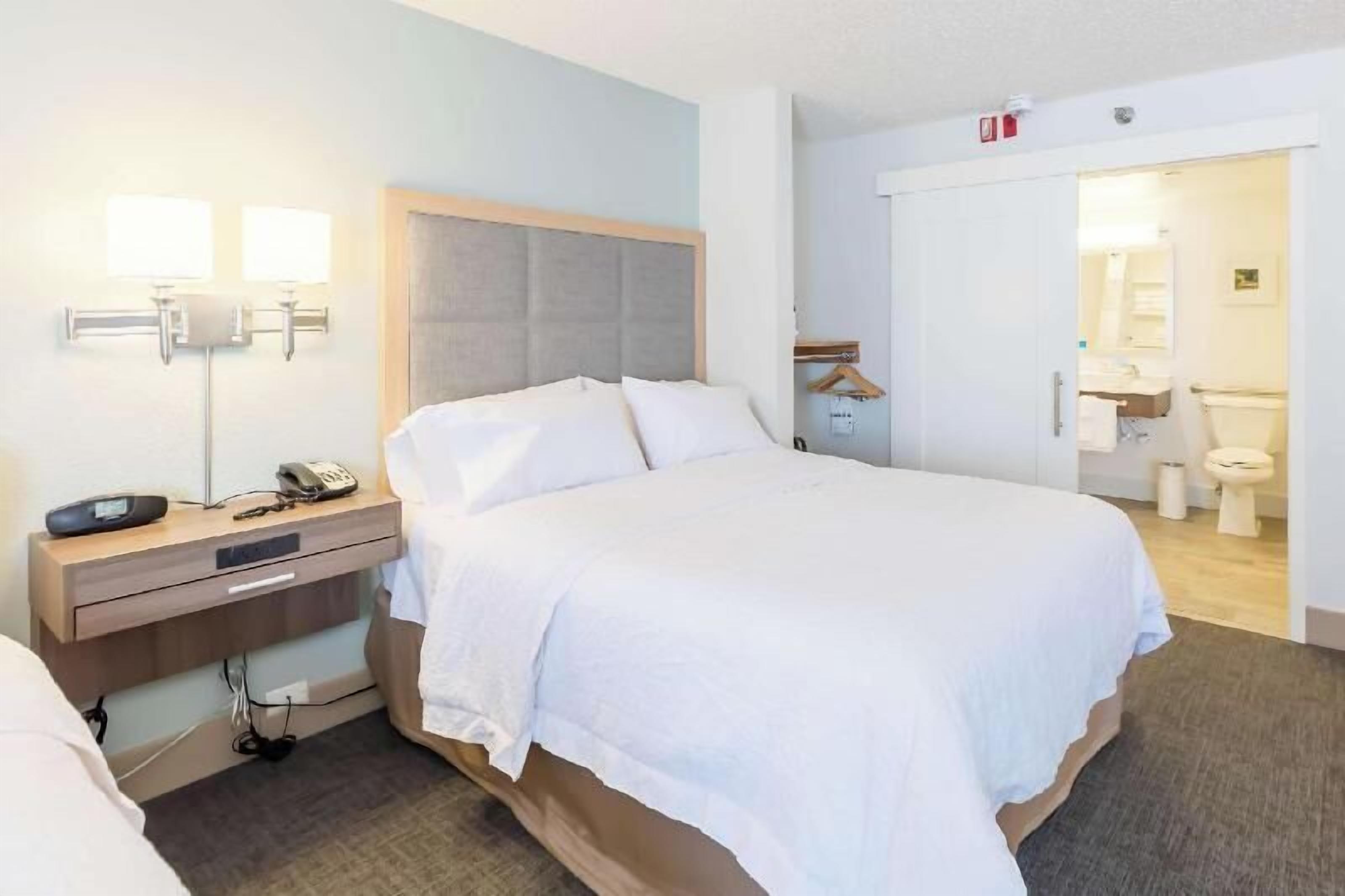 In-room safe, laptop workspace, blackout curtains, iron/ironing board