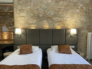 Superior Twin Room | In-room safe, desk, blackout curtains, soundproofing